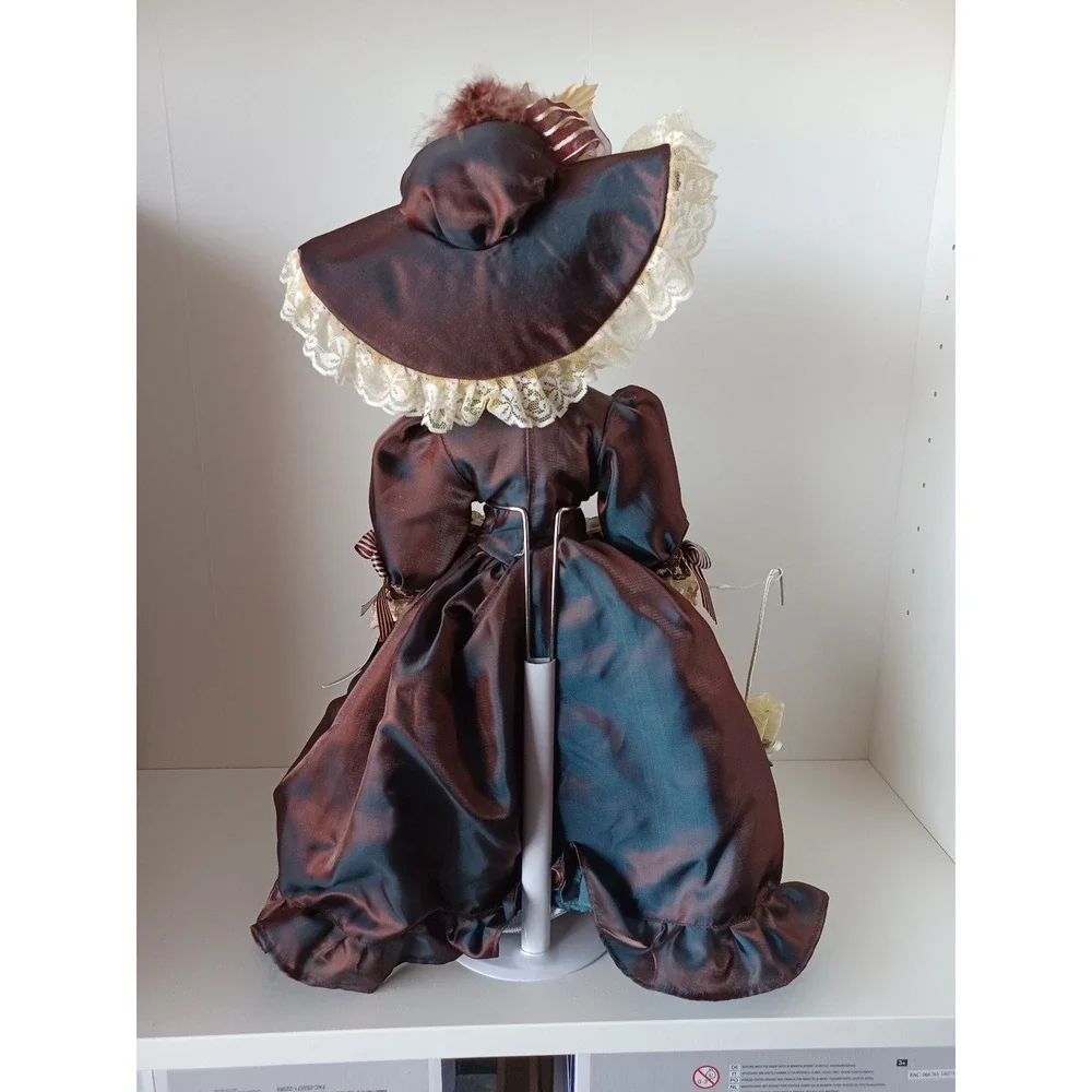 N/A vintage porcelain